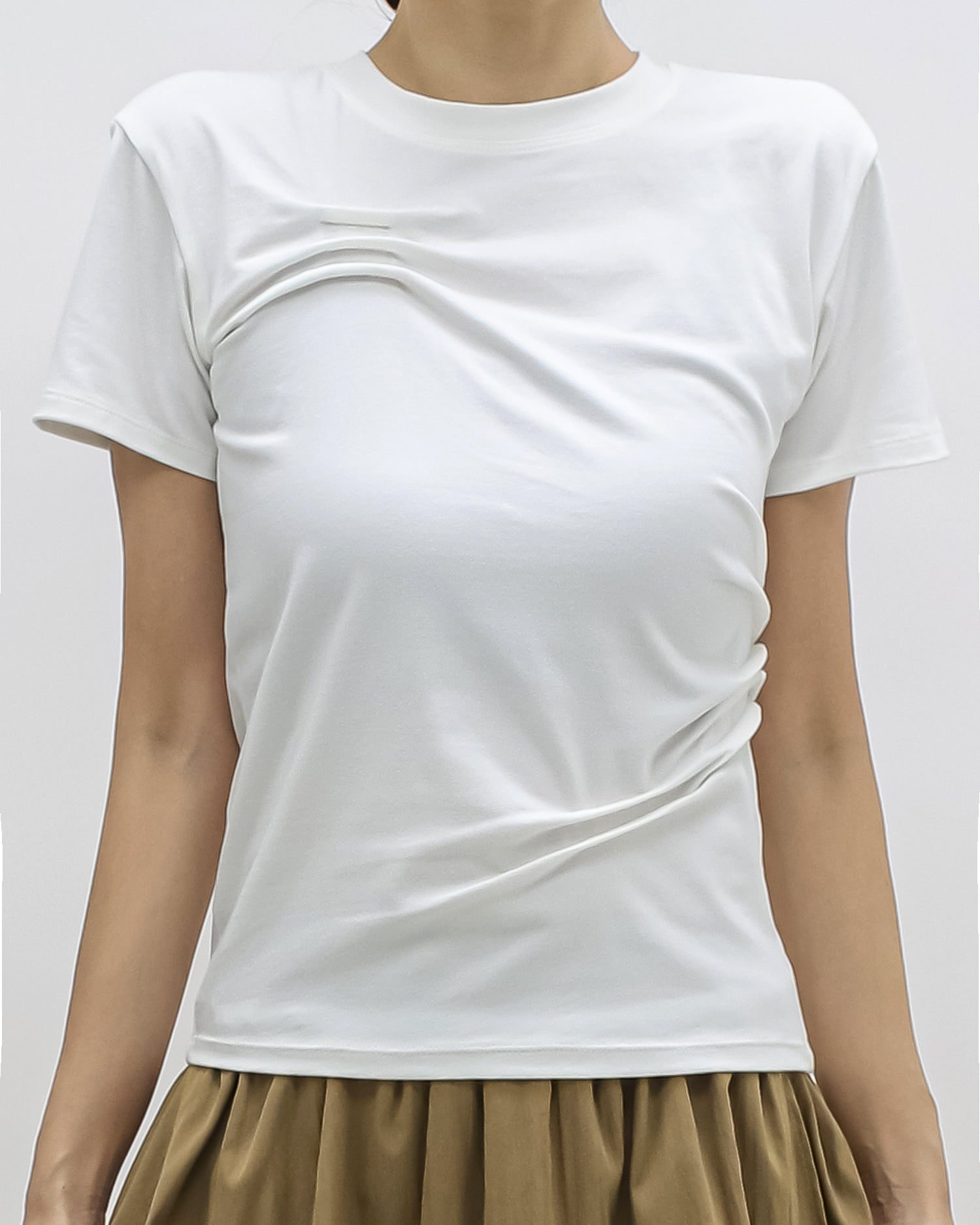 black ruched detail tee