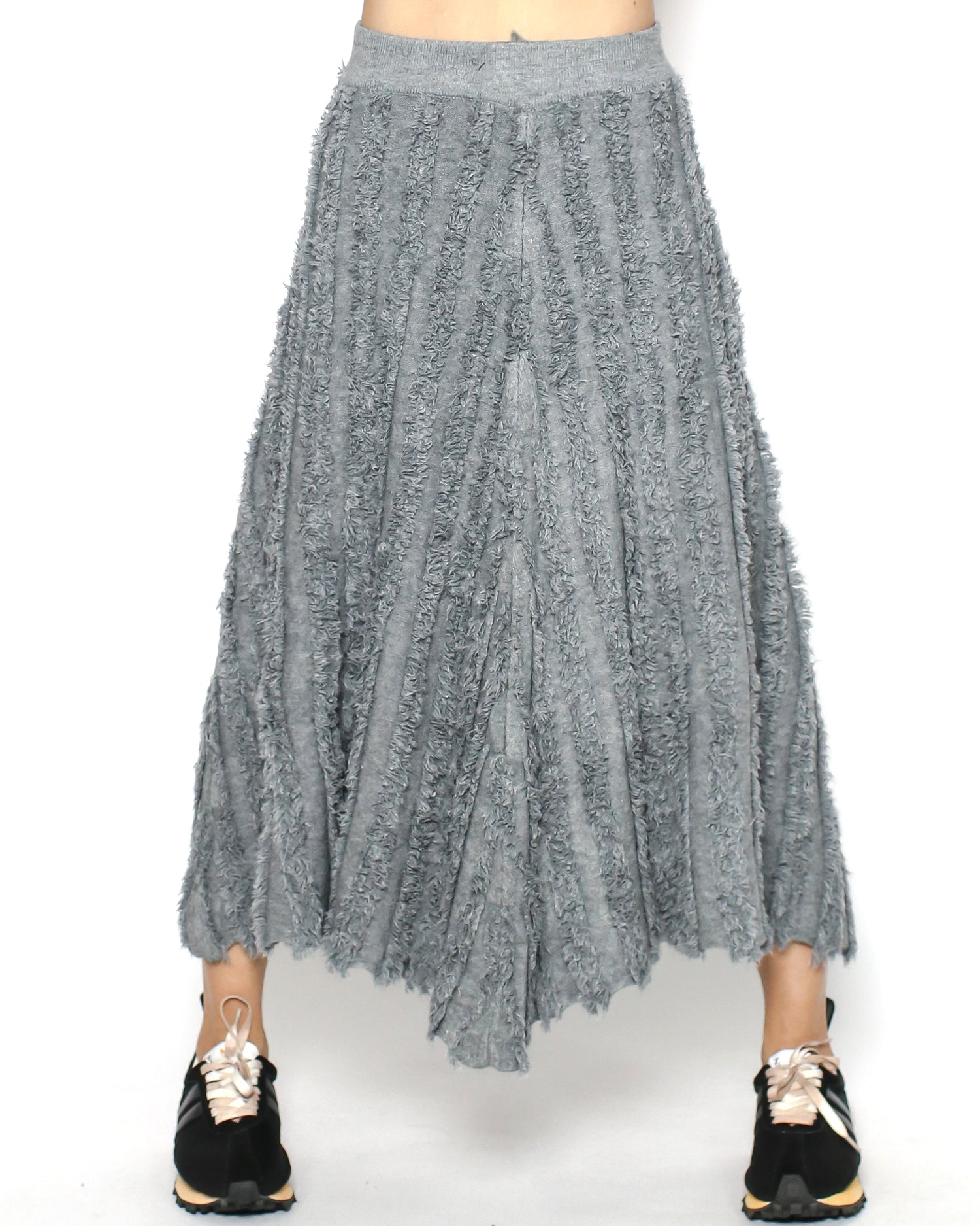 grey tassels knitted skirt *pre-order*