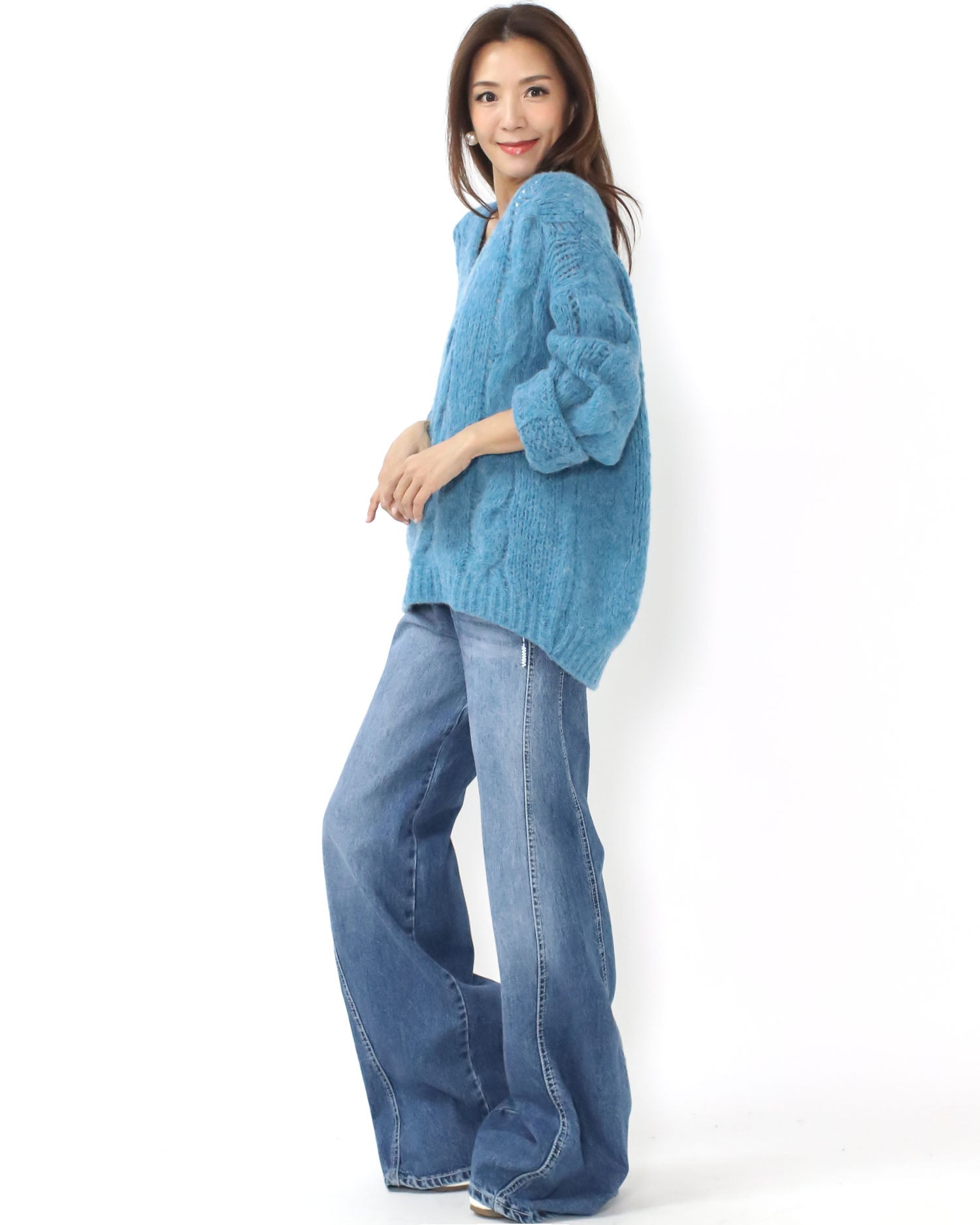 blue twisted knitted top *pre-order*