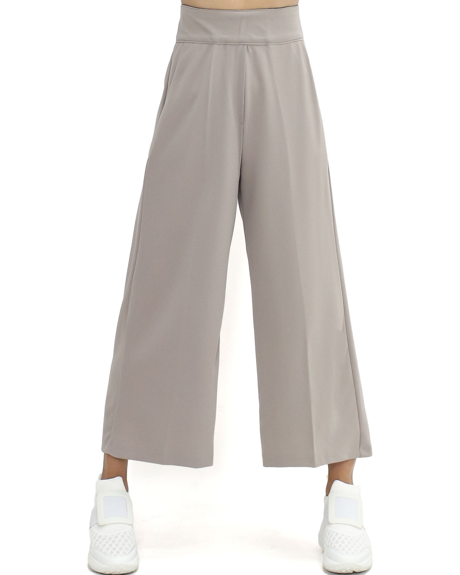 beige cropped straight leg pants *pre-order*