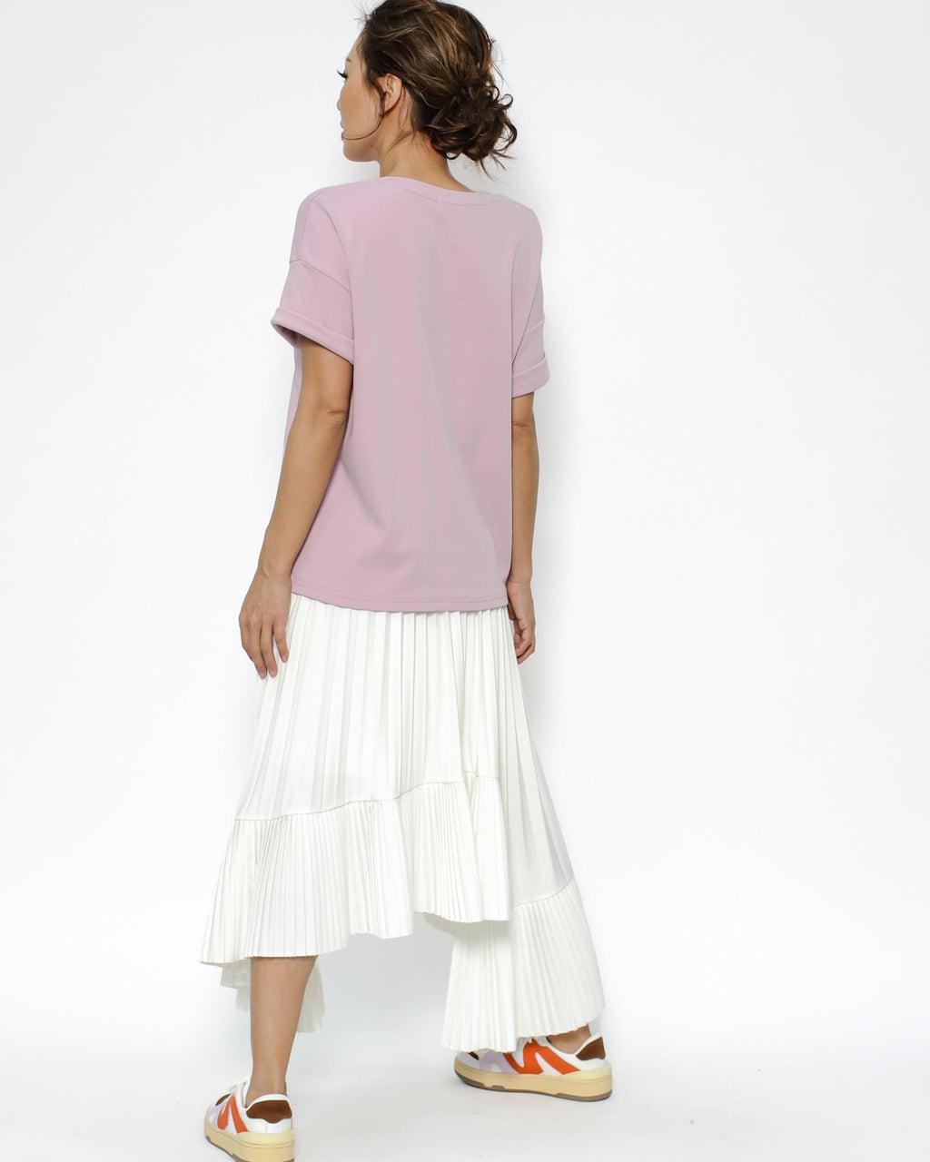 ivory pleats asymmetric hem skirt *pre-order*