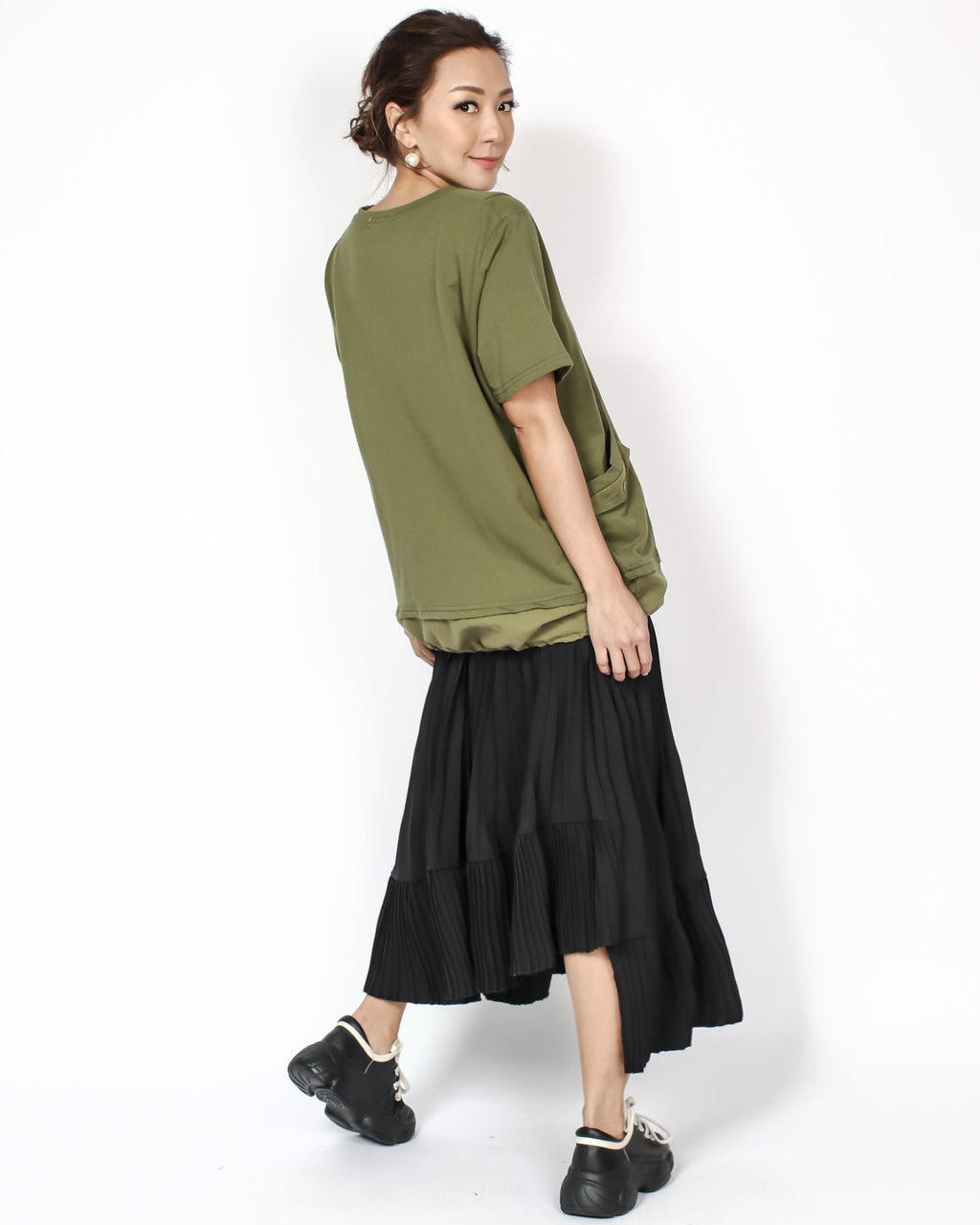 black crepe pleats asymmetric hem midi skirt *pre-order*
