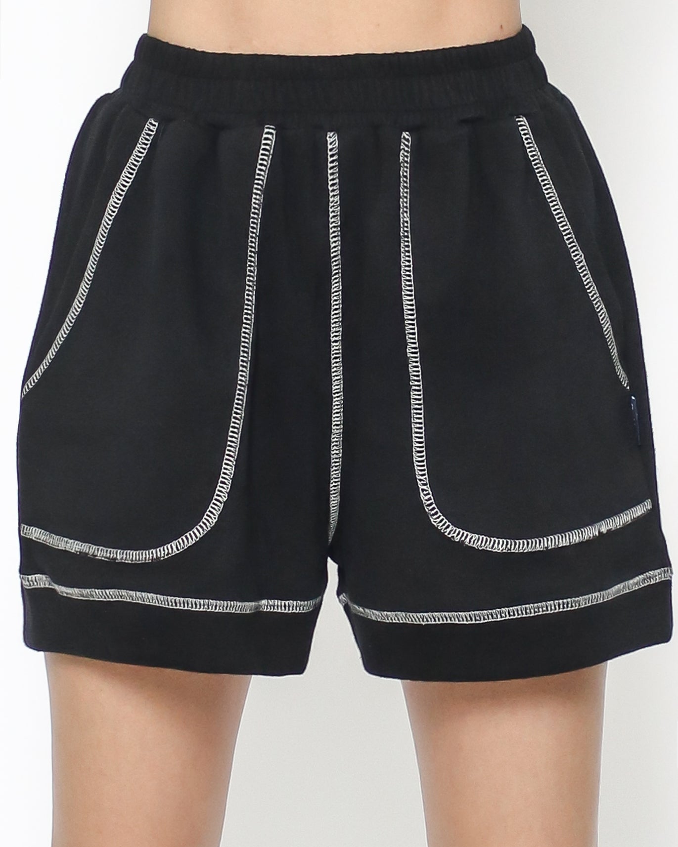 black & ivory trim sweat sporty shorts  *pre-order*