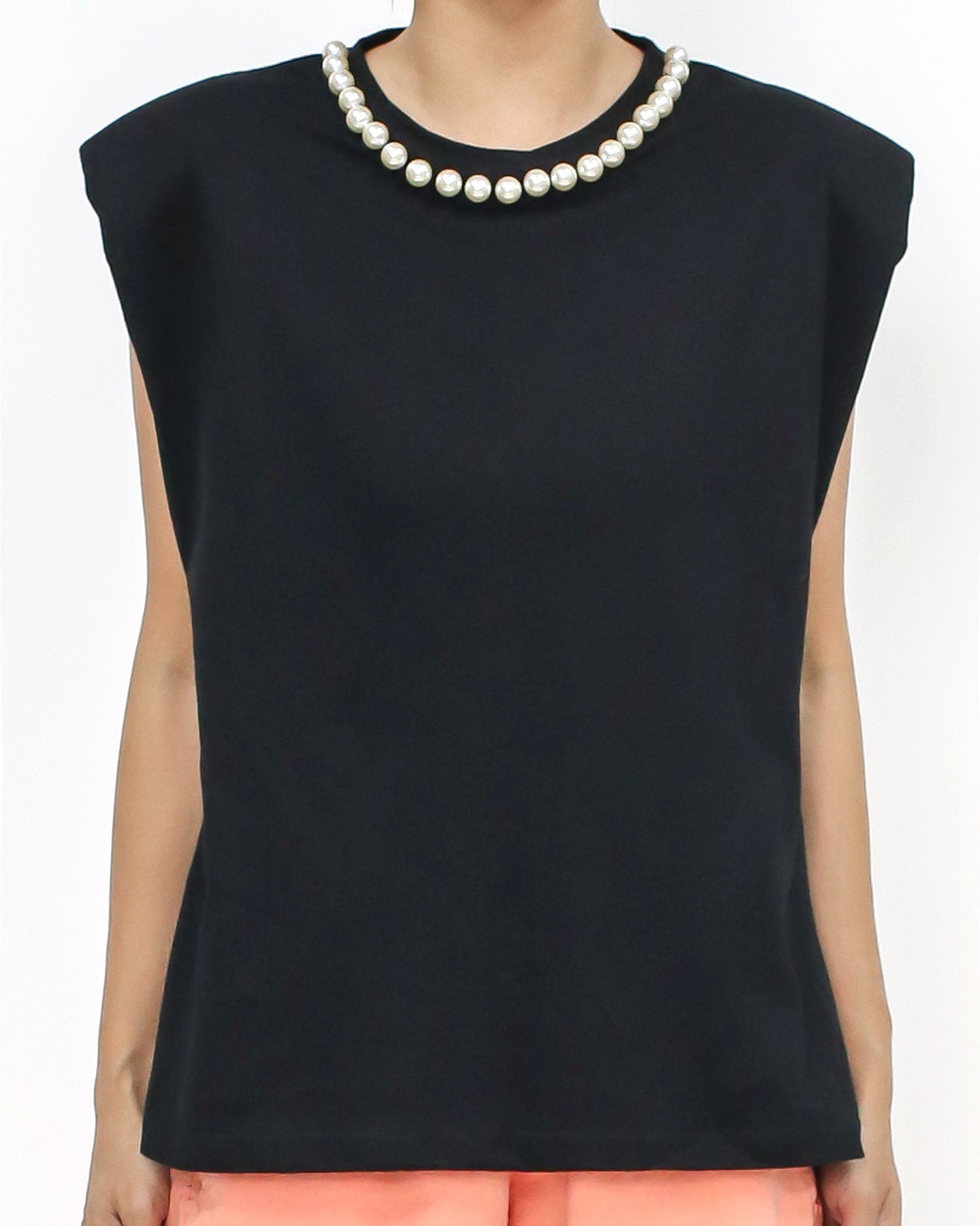 black pearls neckline shoulder pads tee *pre-order*
