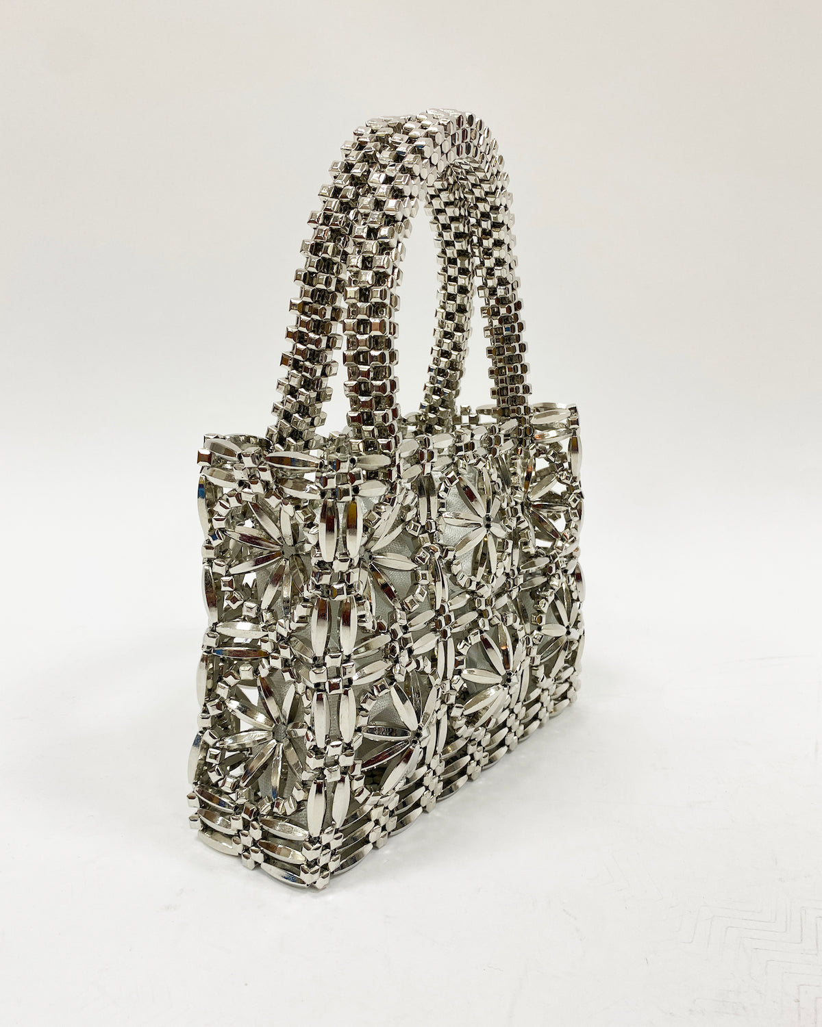 silver metal flowers handle bag *pre-order*
