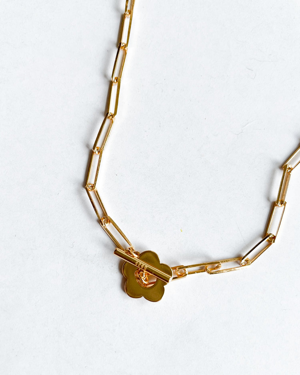 matt gold mini flower chocker necklace *pre-order*