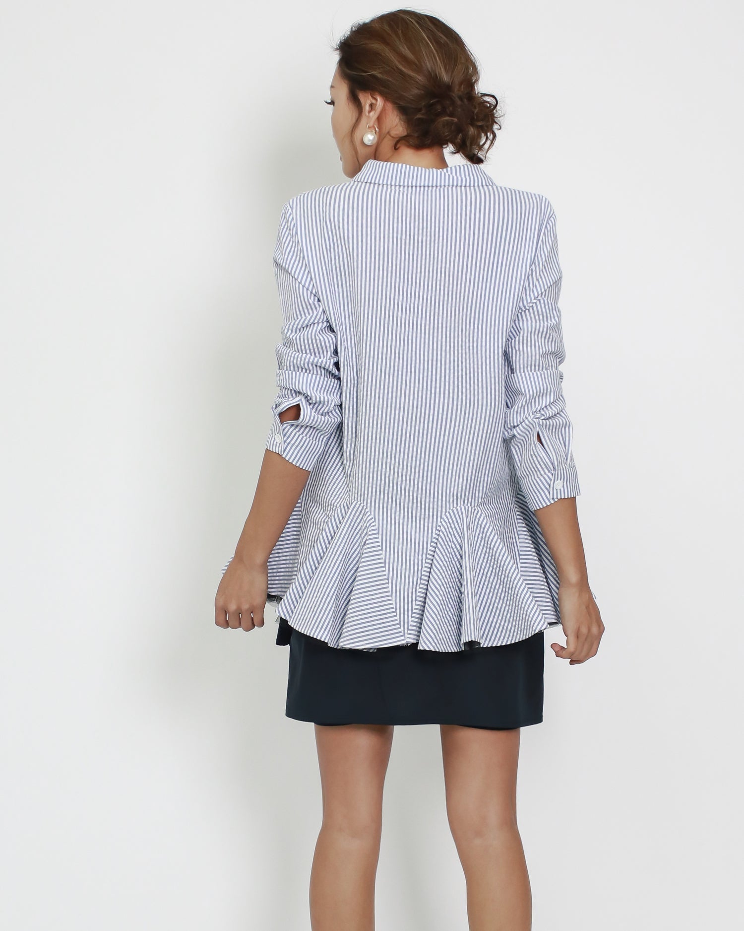 blue stripes texture shirt w/ black mesh layer ruffles hem *pre-order*