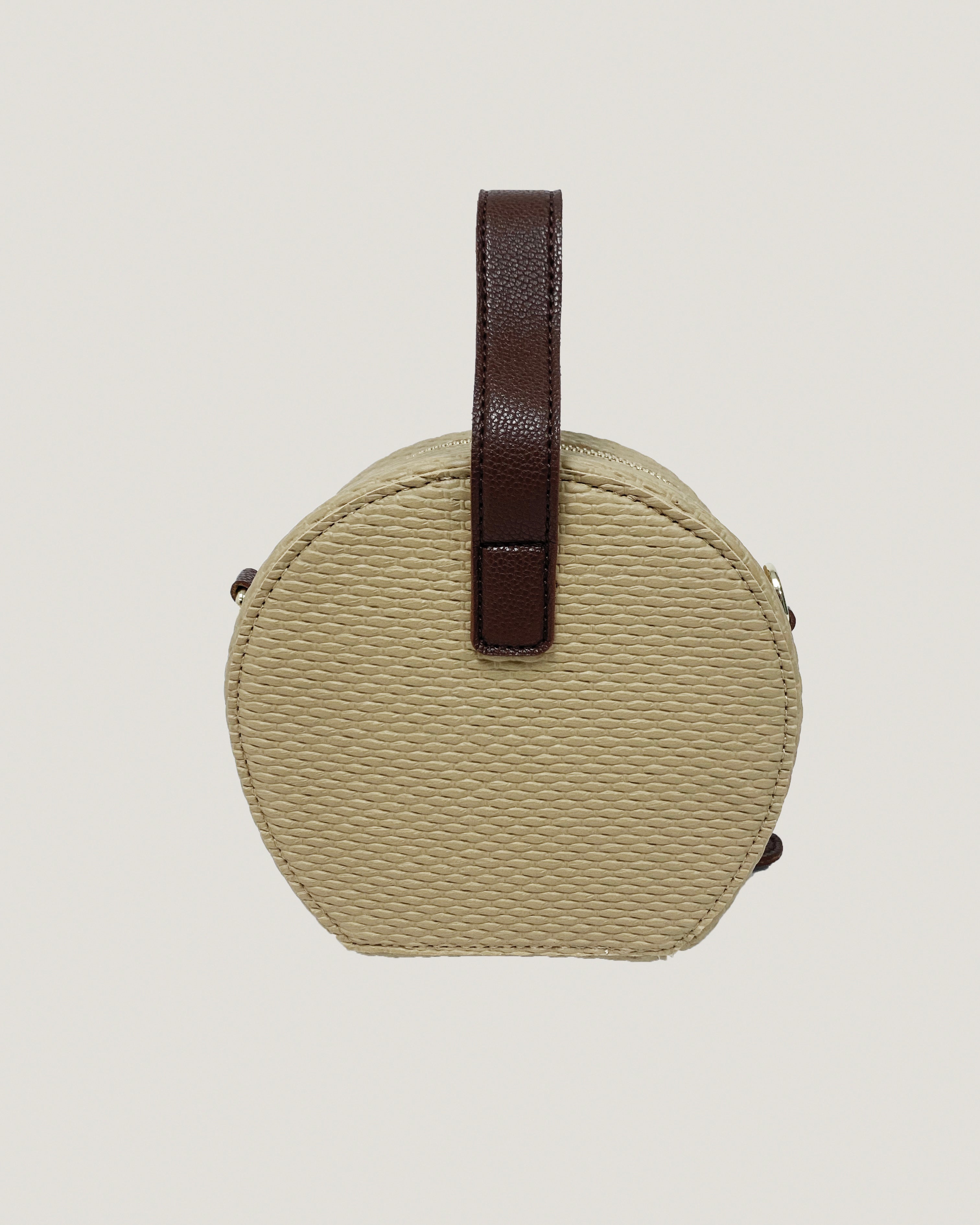 beige straw round bag