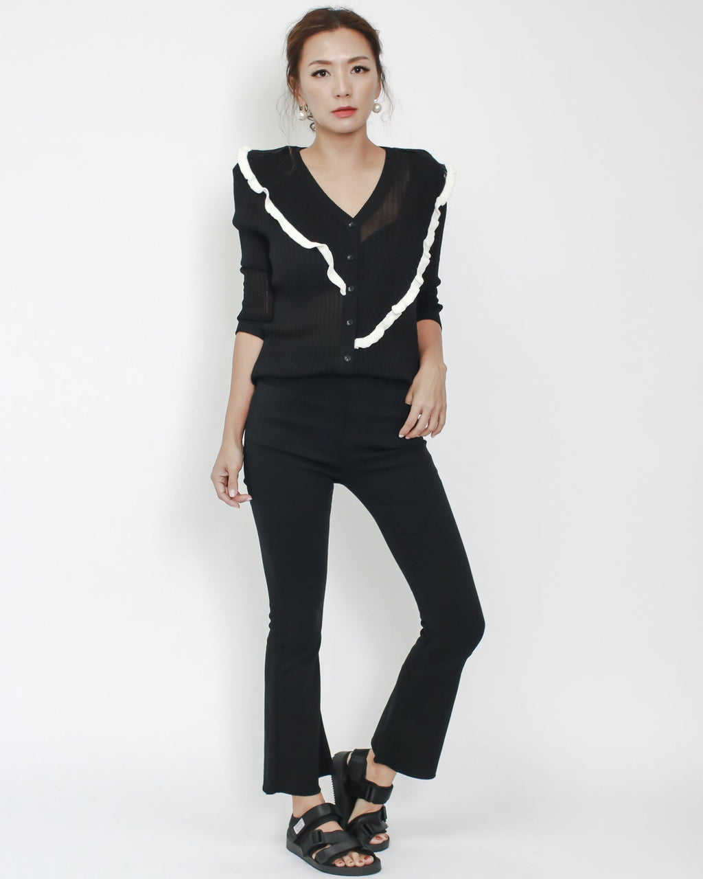 black skinny stretch bell cropped pants *pre-order*