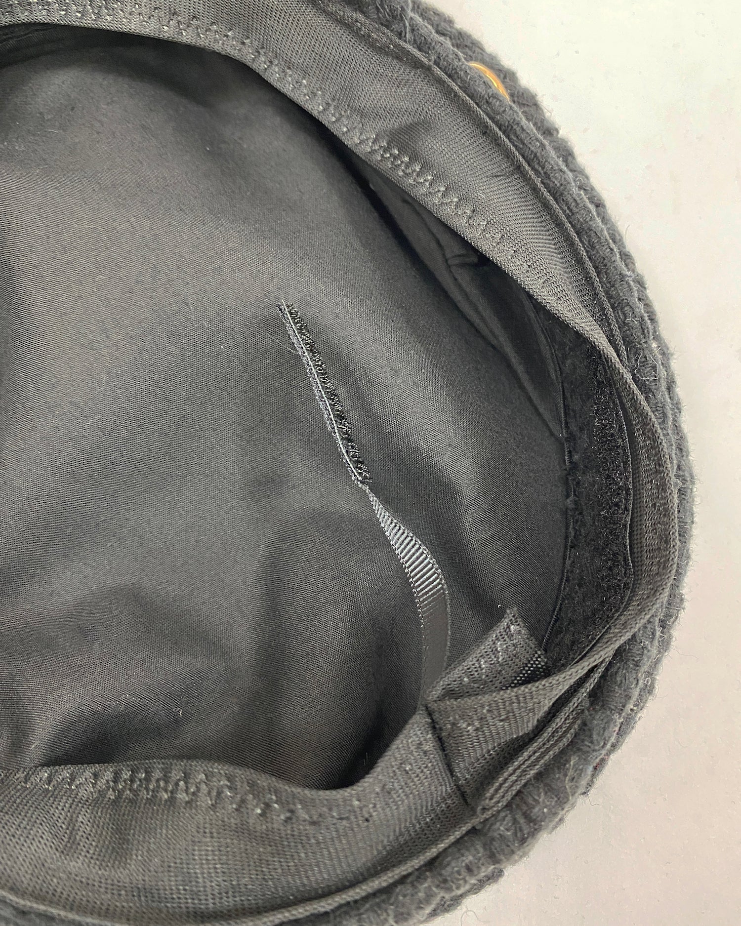 black tweed chain boy cap *pre-order*