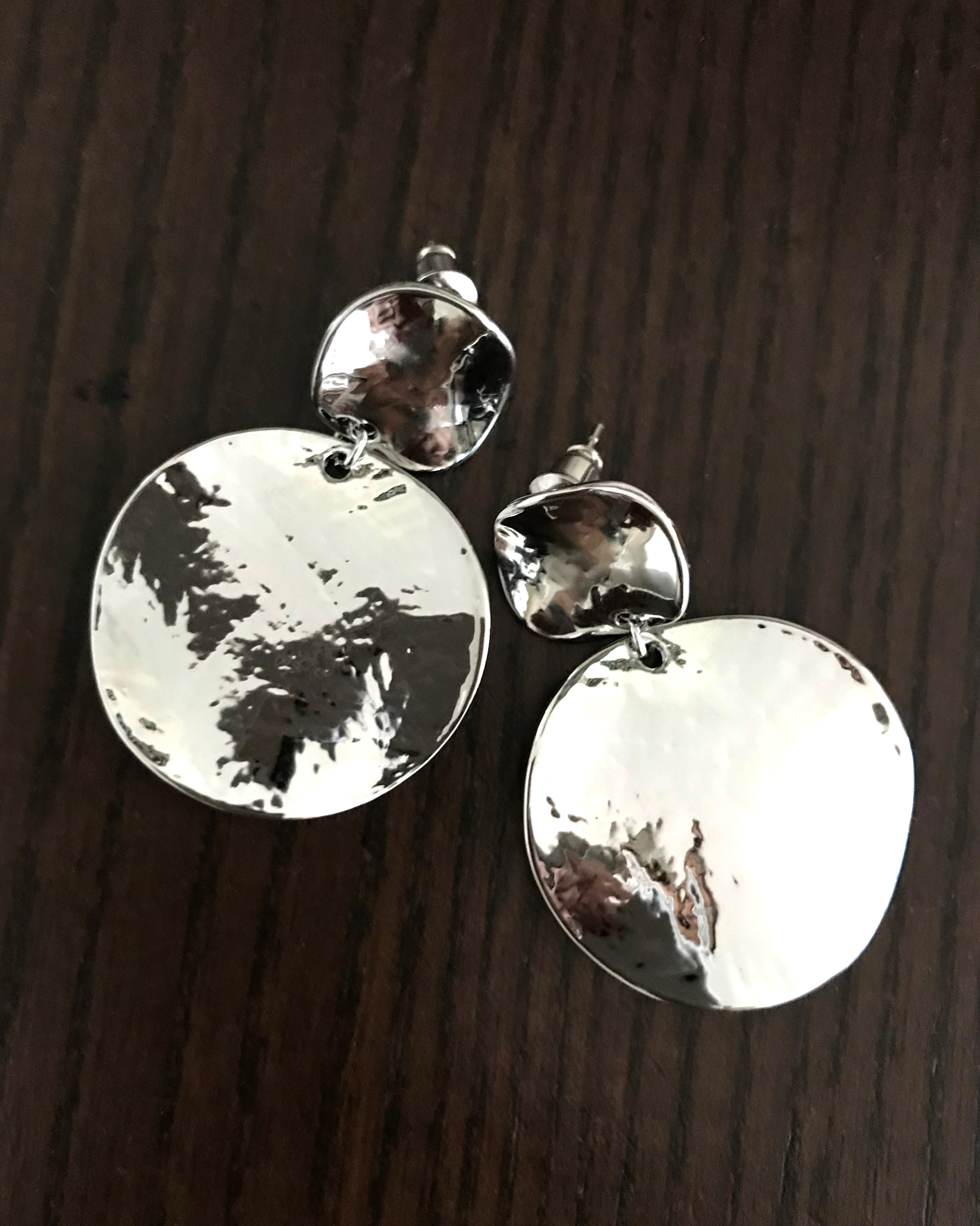 silver round earrings *pre-order*