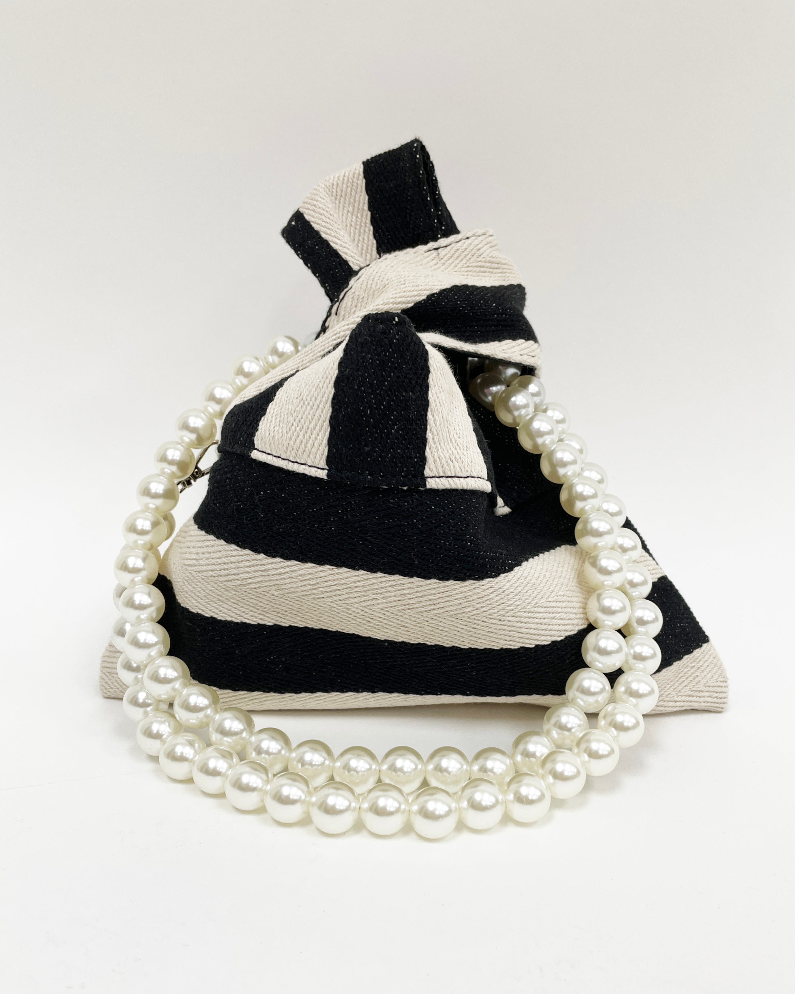 ivory & black with pearls chain bag *pre-order*