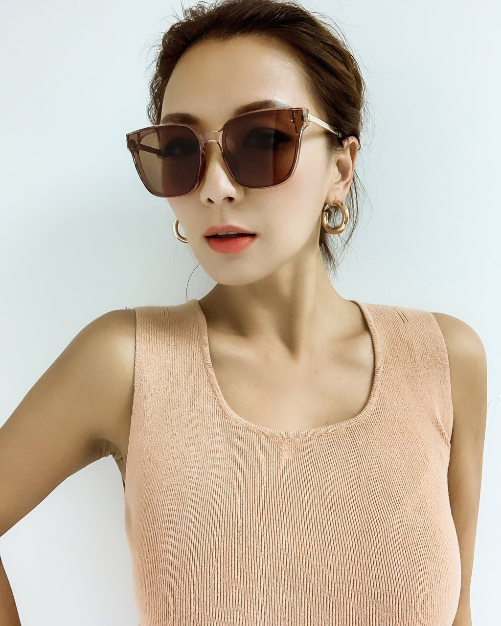 brown square sunglasses *pre-order*