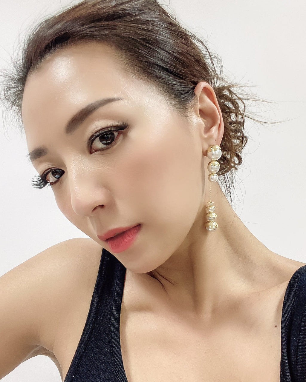 gold pearls chain earrings *pre-order*