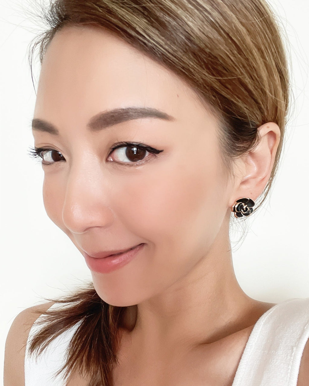black & rose gold trim flower earrings *pre-order*
