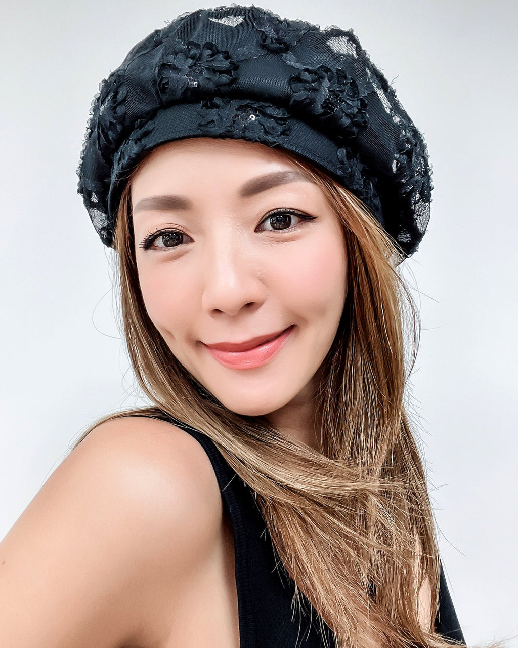 black fabric crochet flowers beret *pre-order*
