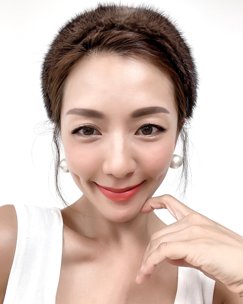 cotton pearl studded earrings *pre-order*