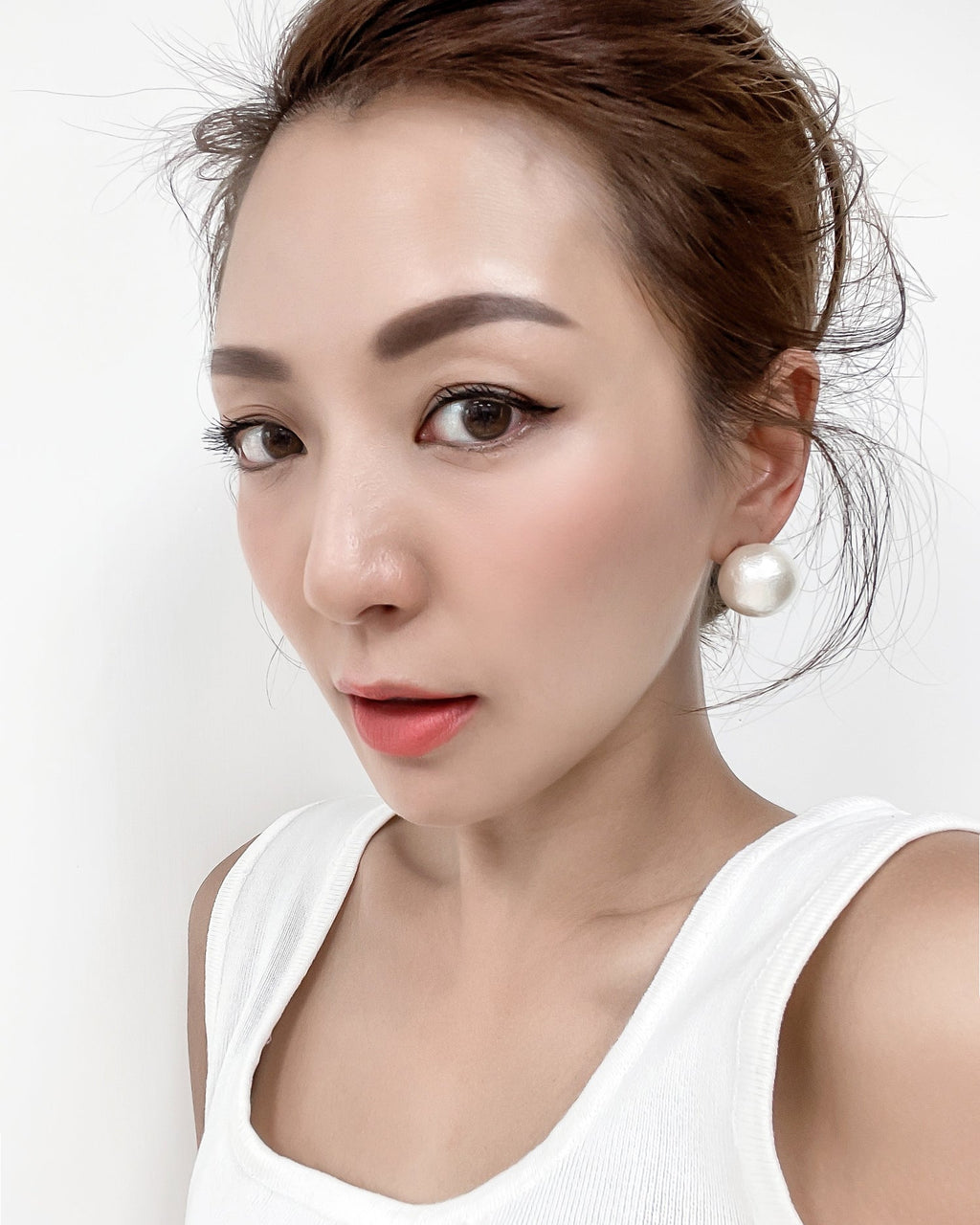 cotton pearl studded earrings *pre-order*