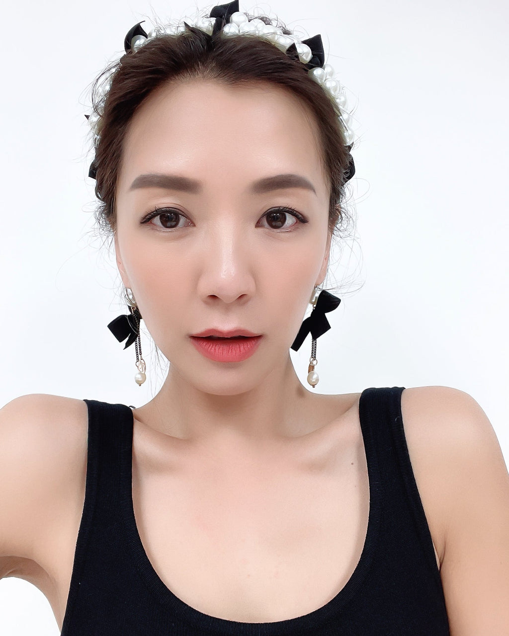 black bow & pearls drop sides headband *pre-order*