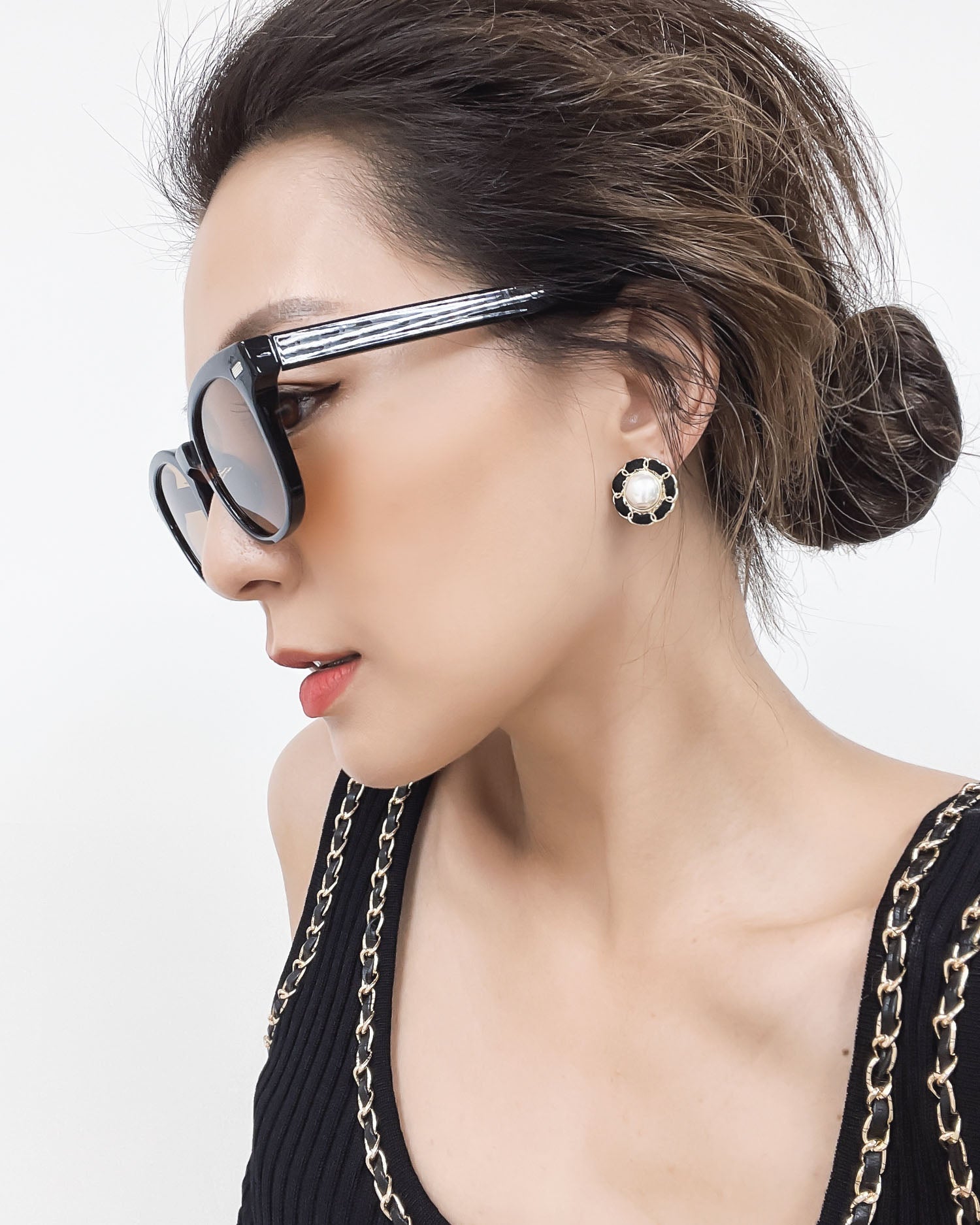 black frame & tint lenses sunglasses *pre-order*