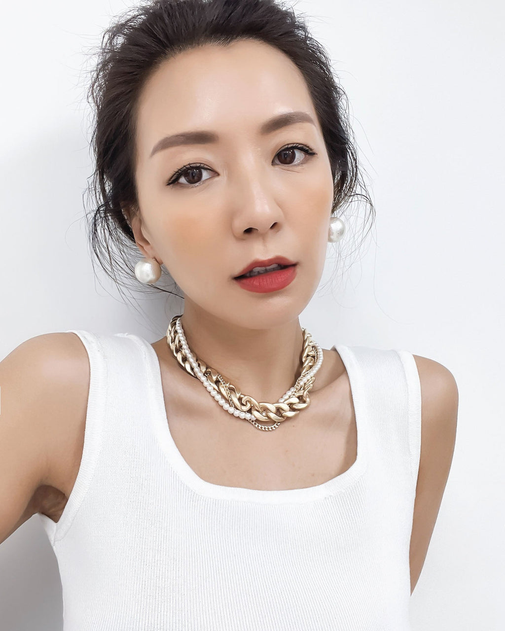 matt gold chain & pearls twisted necklace *pre-order*