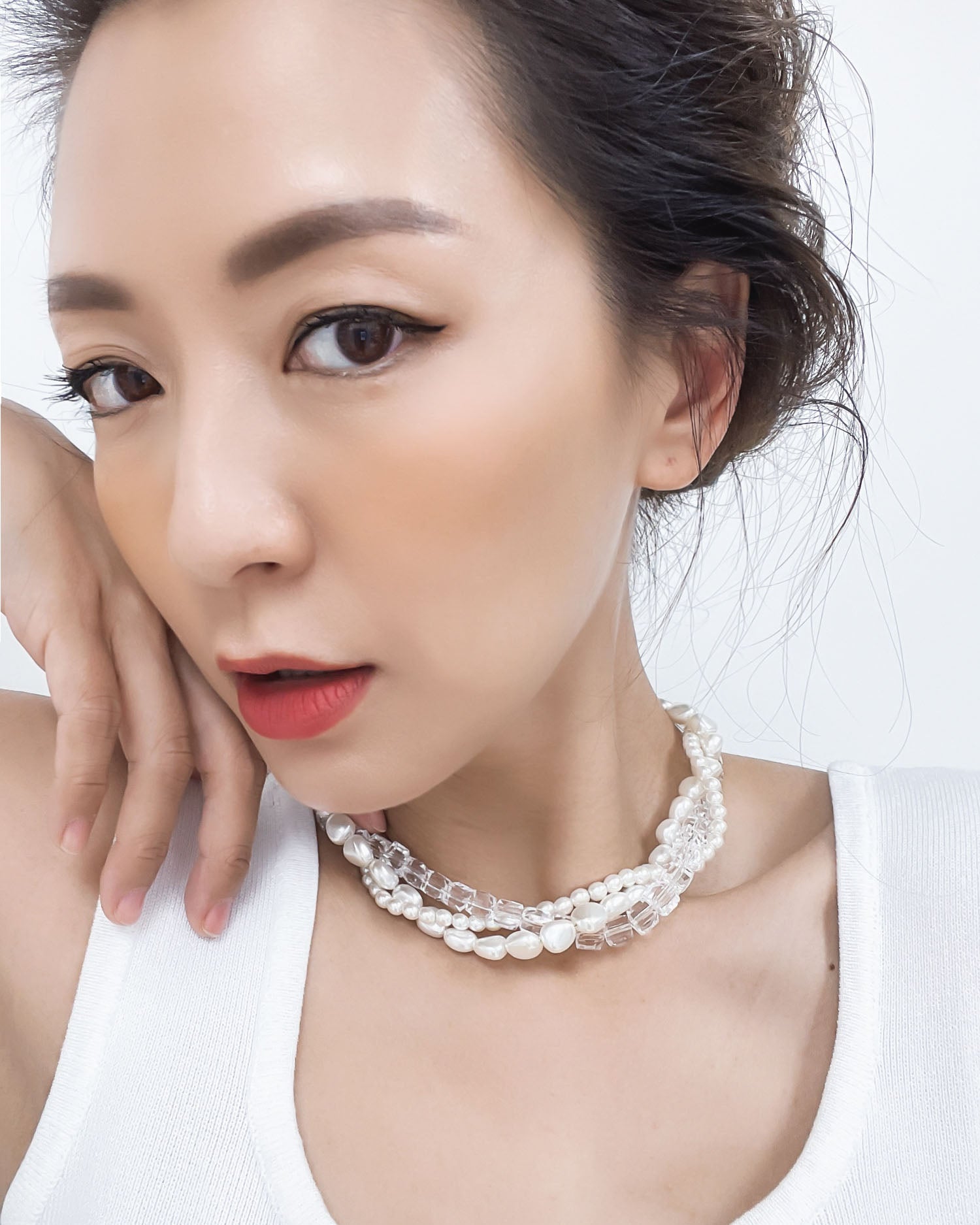 pearls & clear PVC twisted necklace *pre-order*