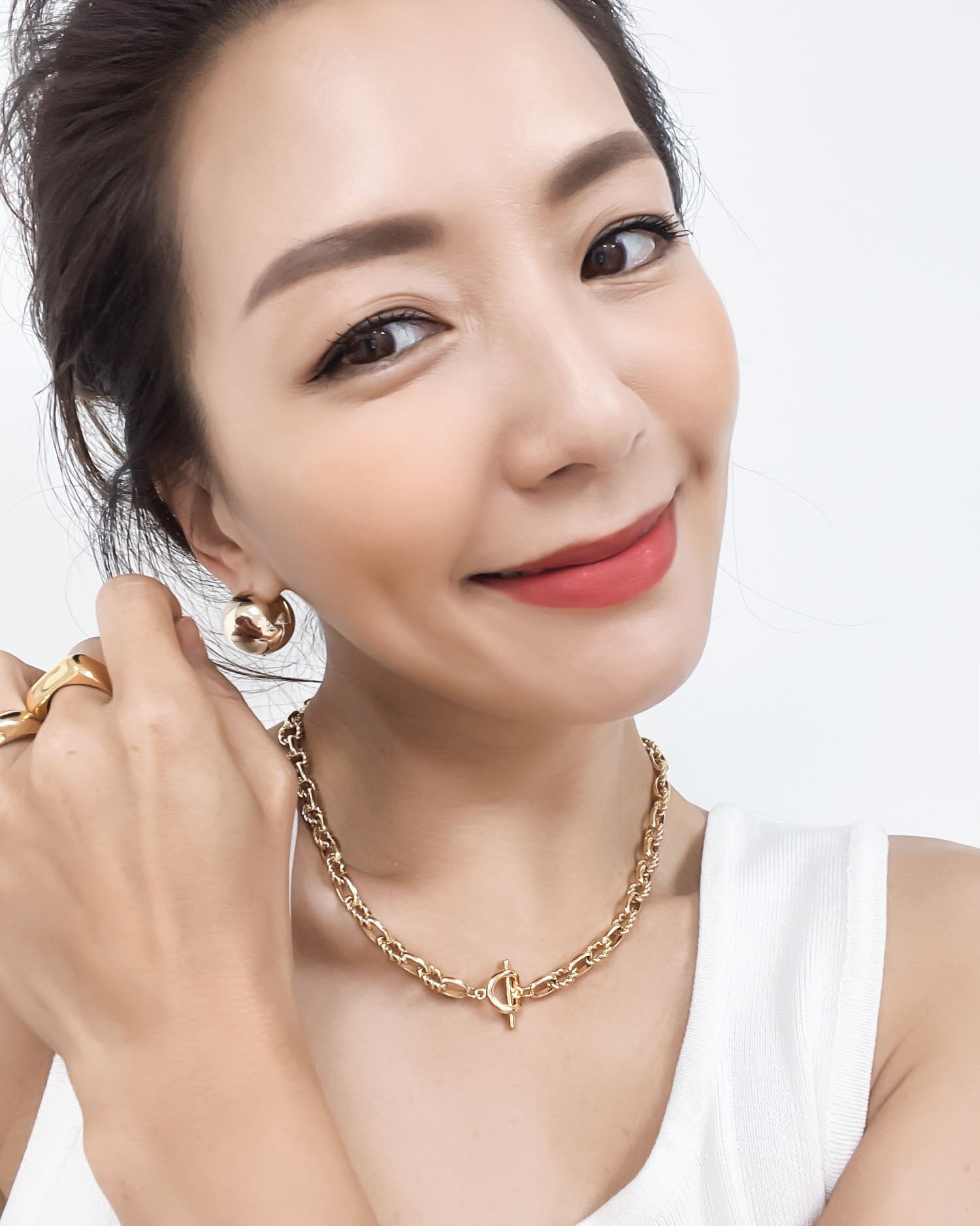 gold twisted bones necklace *pre-order*